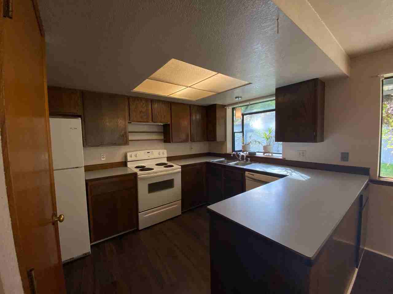 3673 Britton Rd - Photo 3 of 13