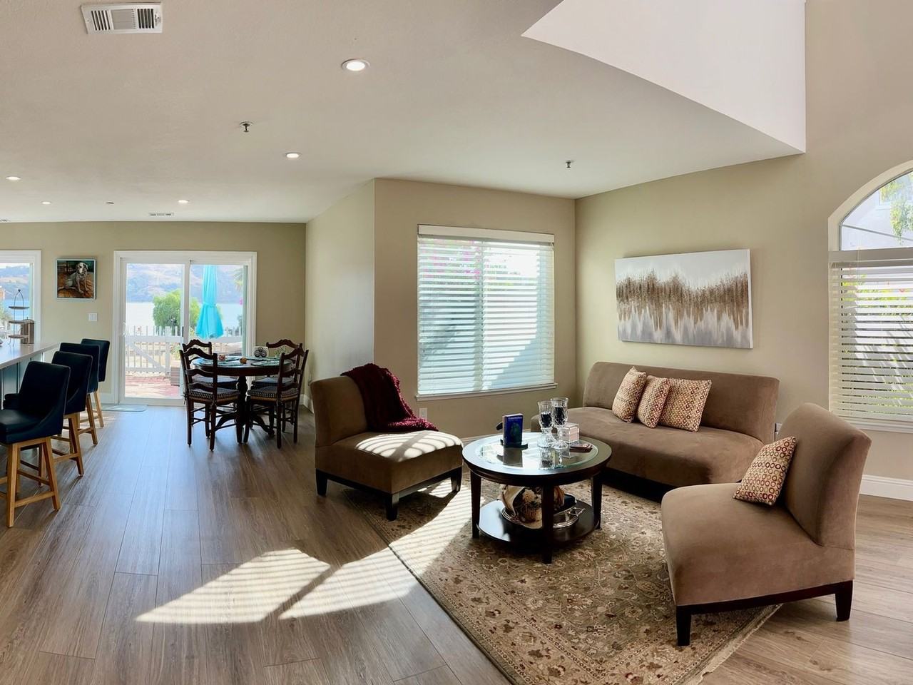 43 Shoal Dr E - Photo 3 of 23