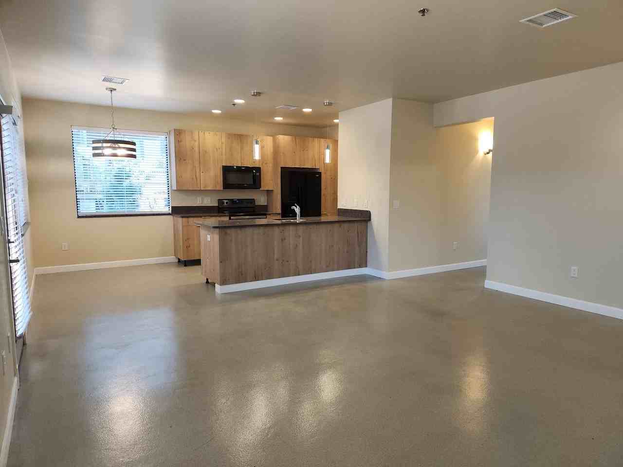 200 E Malibu Dr #E4 - Photo 4 of 19