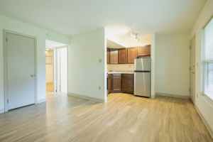 featured image of 1435 Nicholasville Rd