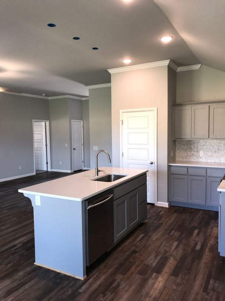 2948 Nw 181st St - Photo 6 of 11