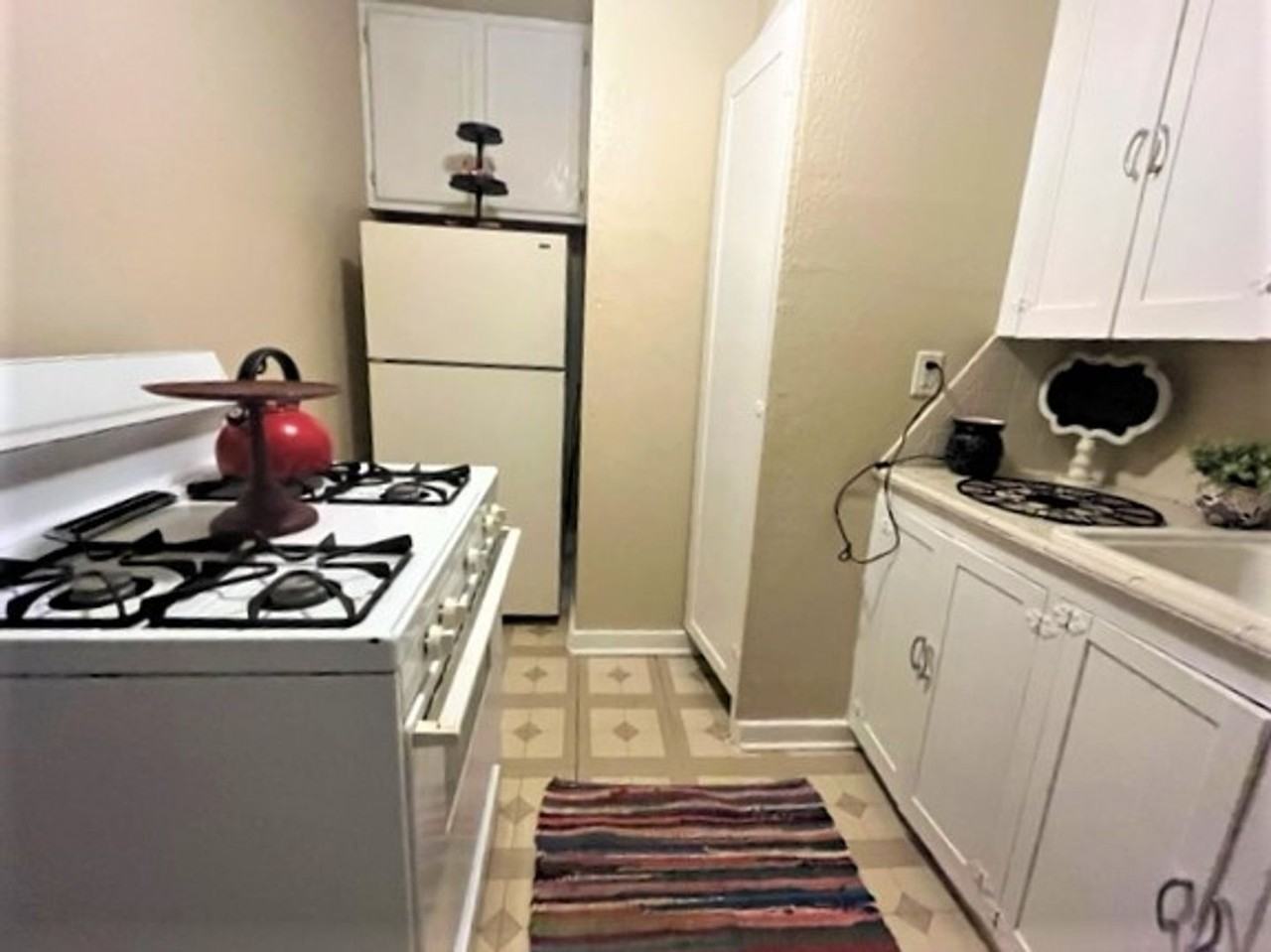 1017 Tabor Drive - Photo 5 of 12