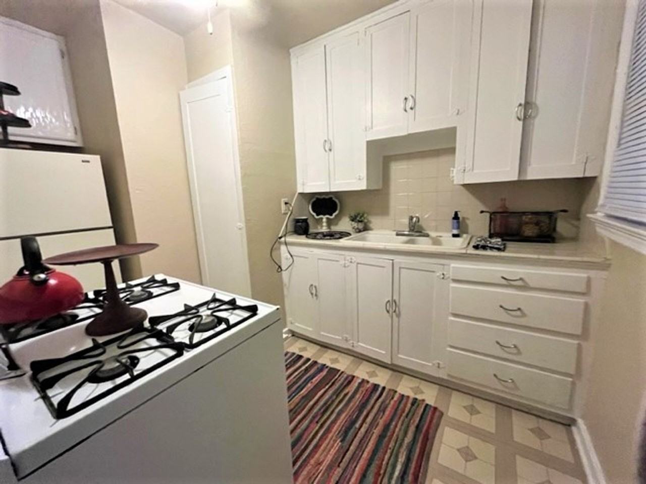 1017 Tabor Drive - Photo 6 of 12