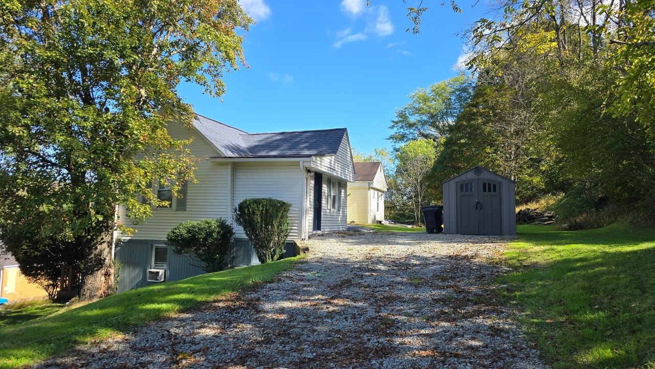 5769 Harrison Ave - Photo 2 of 25