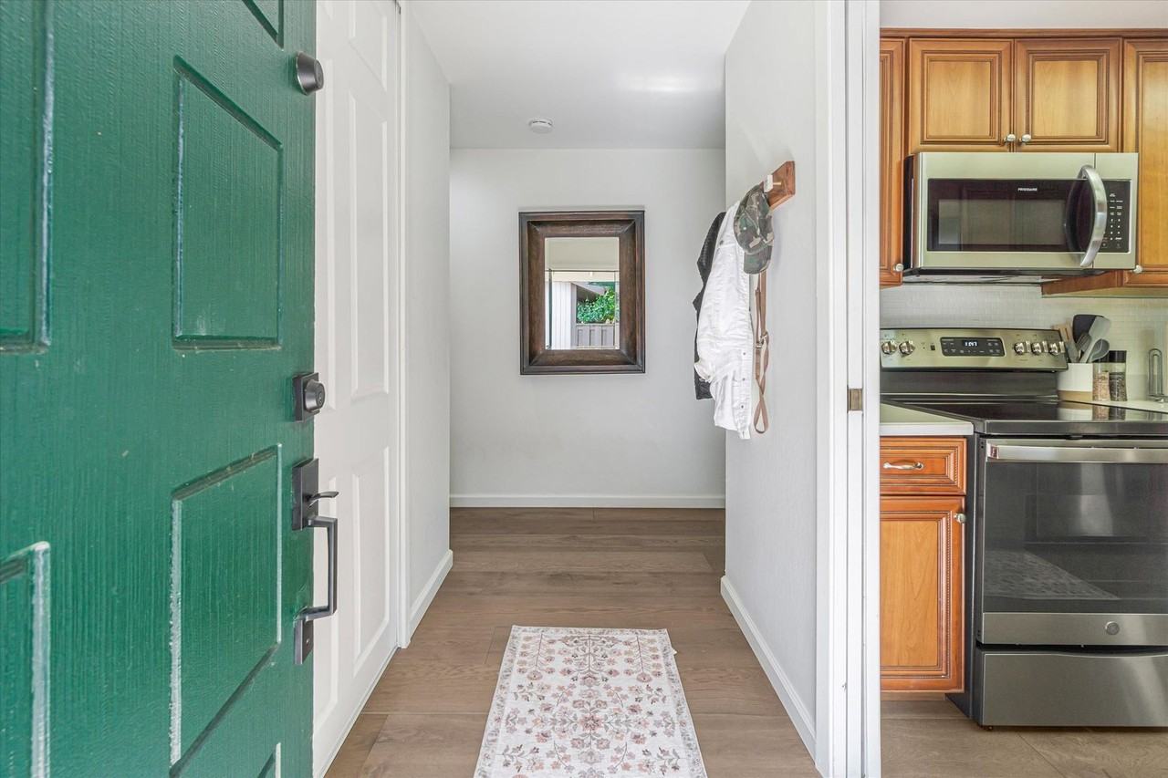 1760 Countrywood Ct - Photo 2 of 38