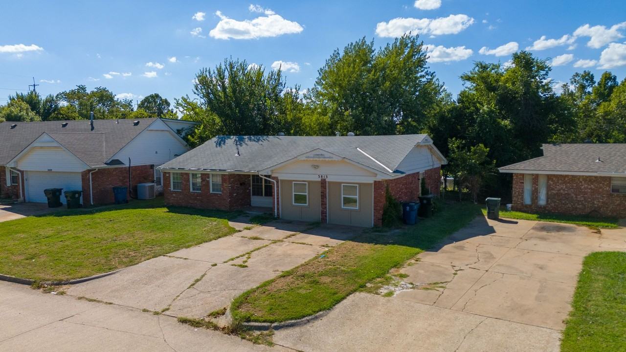 3813 Rosewood Dr #RTO - Photo 3 of 26