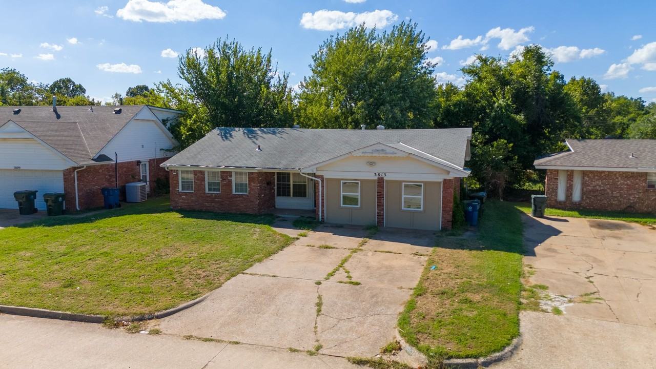 3813 Rosewood Dr #RTO - Photo 4 of 26