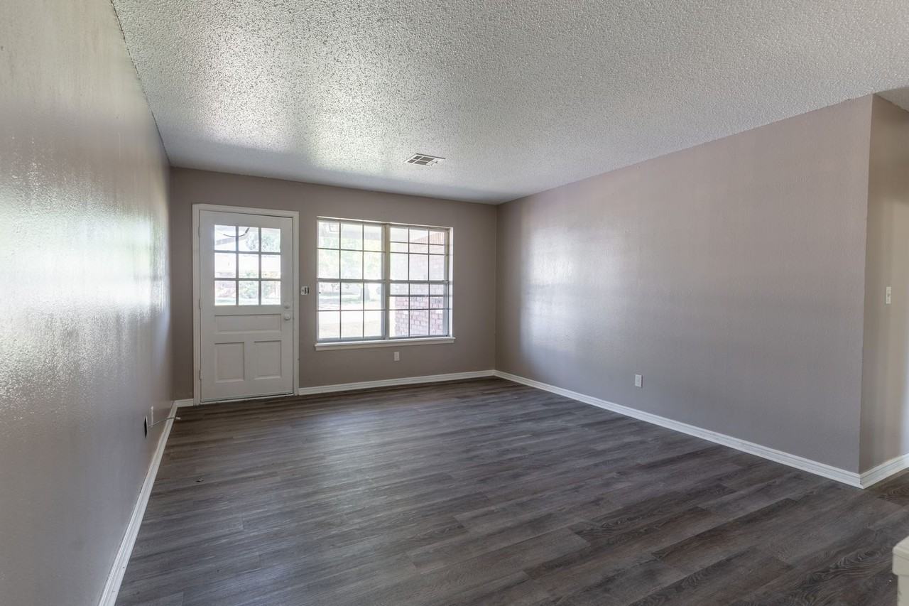 3813 Rosewood Dr #RTO - Photo 5 of 26