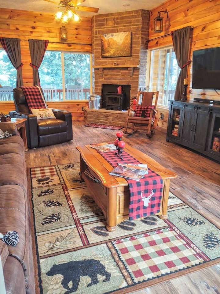 240 E Rim Rd - Photo 2 of 36