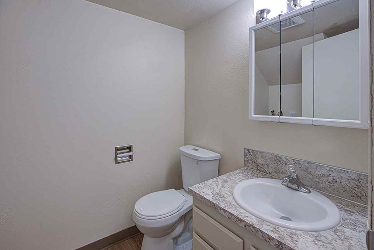 Brookshire Townhomes — Scappoose, OR - Photo 6 of 9