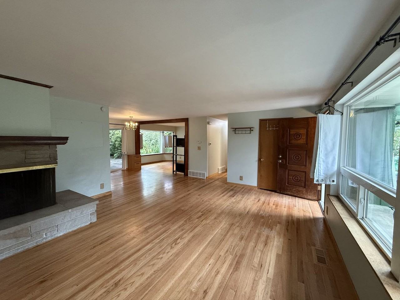 9123 227th St Sw - Photo 5 of 25