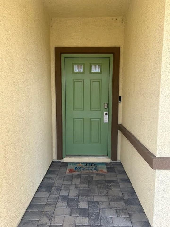 336 Larksong Ave - Photo 2 of 14