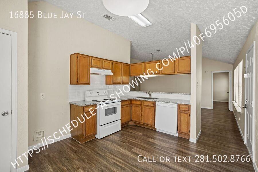 16885 Blue Jay St - Photo 4 of 10