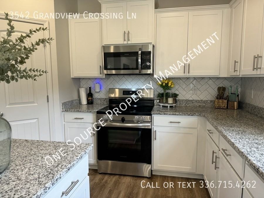 3542 Grandview Crossing Ln - Photo 3 of 25