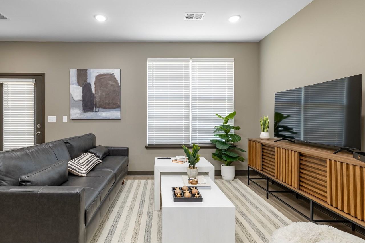 Buffalo Ridge Townhomes - Photo 2 of 40