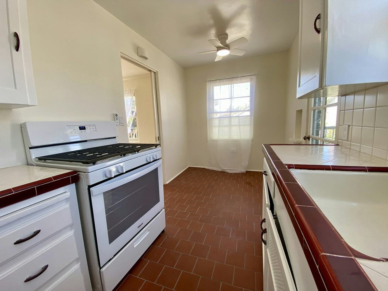 2815 Capps Street - Photo 5 of 14