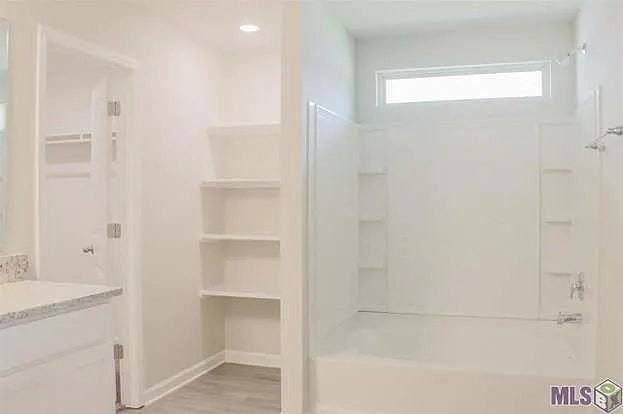 37032 Rustic Ln - Photo 2 of 6
