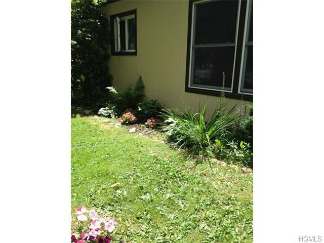 5 Lee Rd - Photo 3 of 28