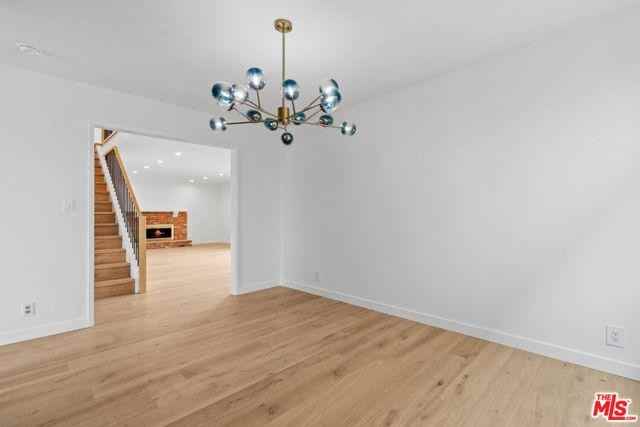 855 Hillcrest St - Photo 3 of 8