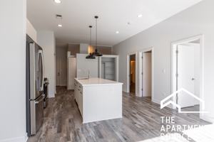 featured image of 2247 W Lawrence Ave #103