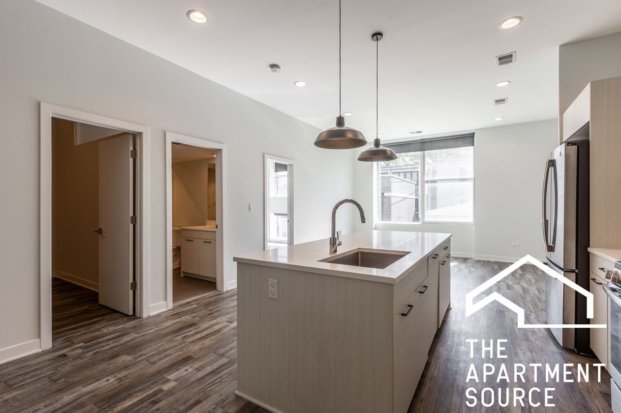 2247 W Lawrence Ave #103 - Photo 4 of 21