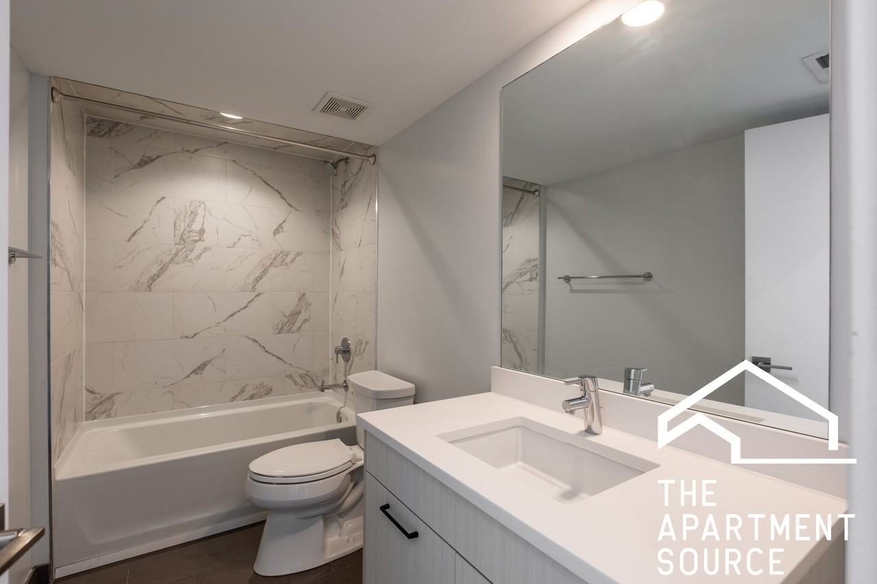 2247 W Lawrence Ave #103 - Photo 7 of 21