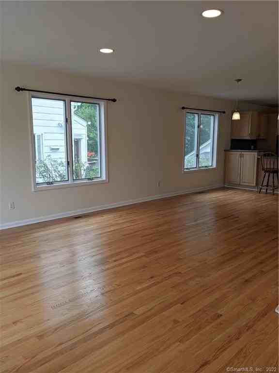 68 Rippowam Rd - Photo 3 of 17