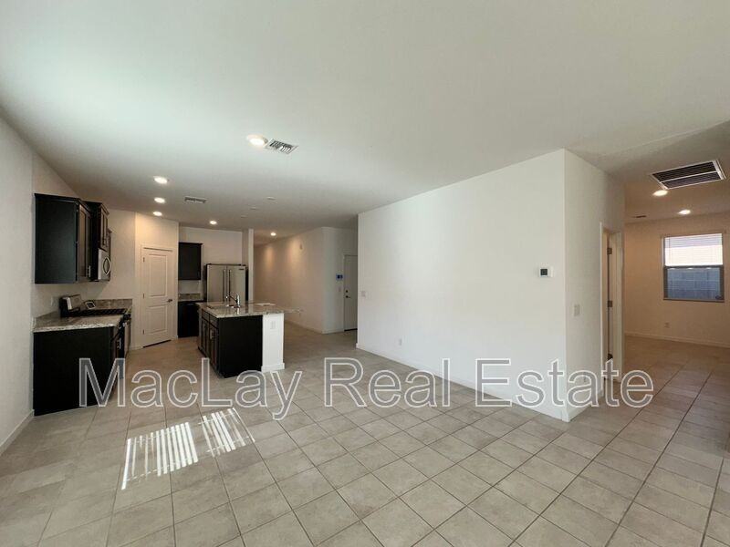 25361 N 144th Dr - Photo 7 of 24