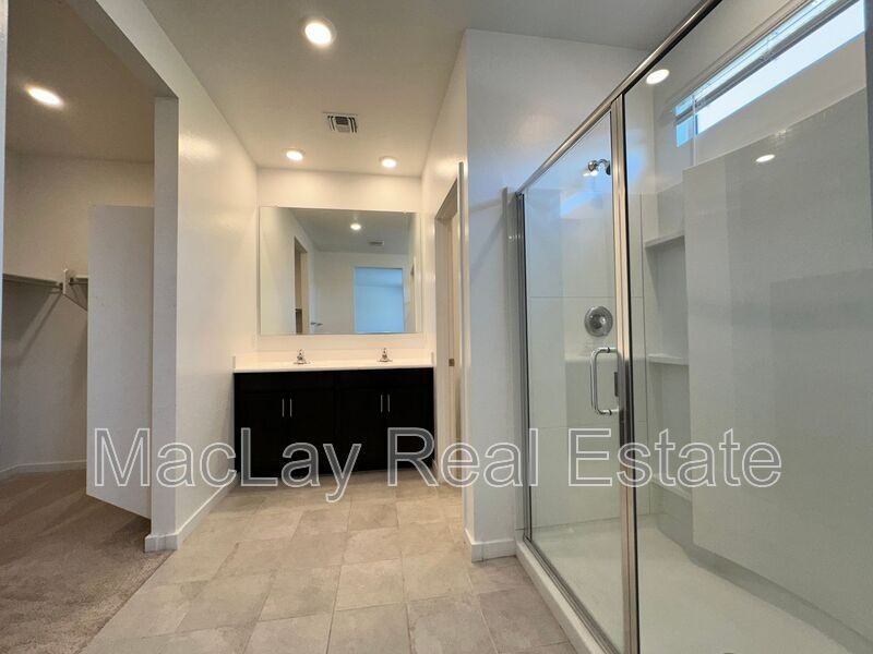25361 N 144th Dr - Photo 6 of 31