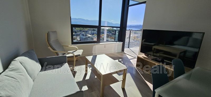 1503 Bertram St - Photo 3 of 10