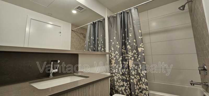 1503 Bertram St - Photo 7 of 10