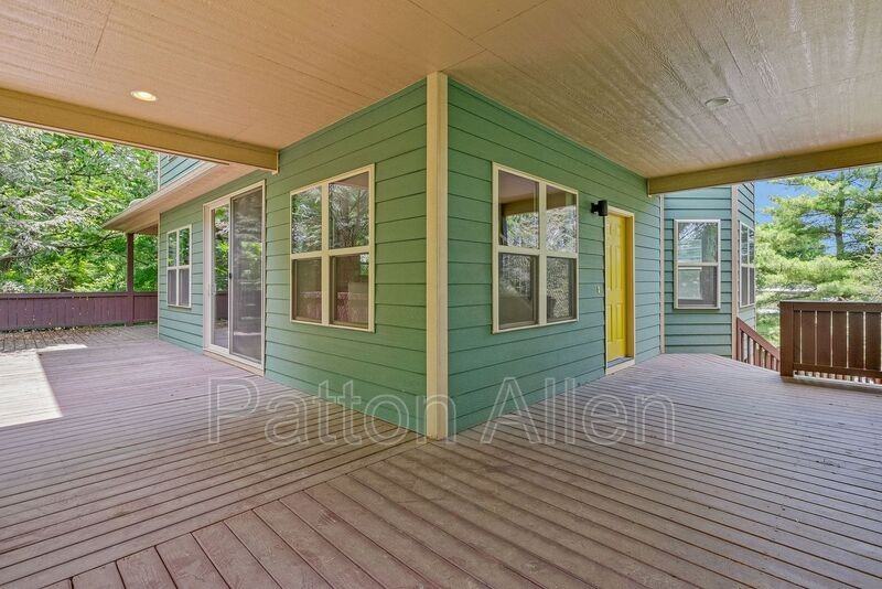 7 Eastway St - Photo 3 of 50