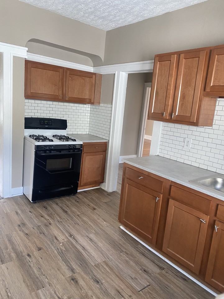 3536 Hildana Rd - Photo 2 of 8