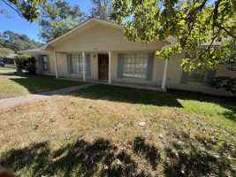 featured image of 109 Southview Dr