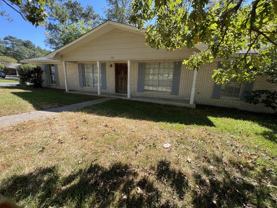 109 Southview Dr - Photo 1 of 1