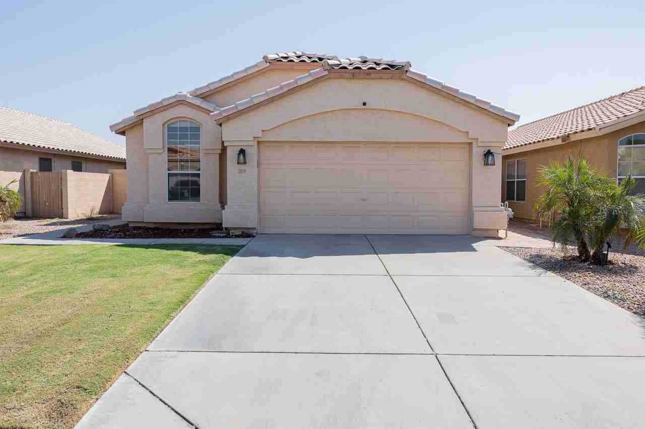 3829 E Encinas Ave - Photo 2 of 29