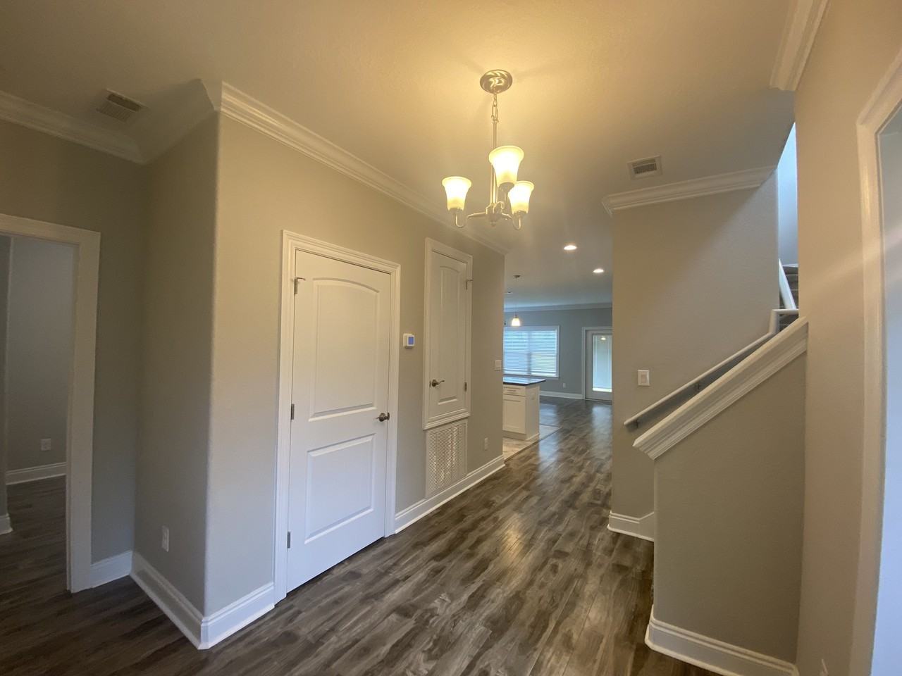 8461 Laredo St - Photo 6 of 50