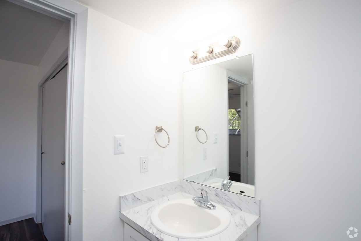 E Powell Ln & Sam Rayburn Dr #113 - Photo 7 of 10