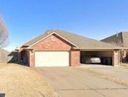 featured image of 1700 Riviera Ln