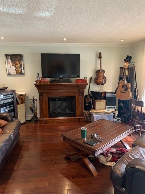 319 Metcalfe Street - Photo 3 of 14