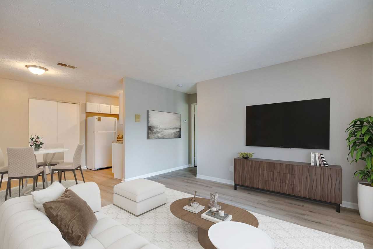 Auburn Park Apartments: MOVE IN SPECIAL! Save Up to $1000! Newly Renovated Apartments - Photo 4 of 10