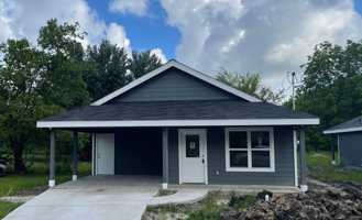 featured image of 4202 Caddo St