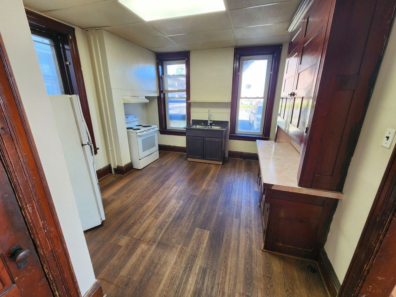 201 Lincoln Way West - Photo 2 of 8