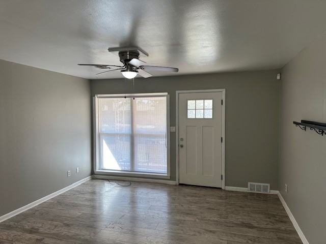 4317 Northwest 13th Street - Photo 4 of 13