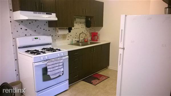 2112 S High St #H - Photo 2 of 10