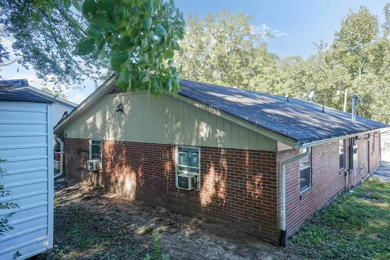 602A Barton St - Photo 4 of 13