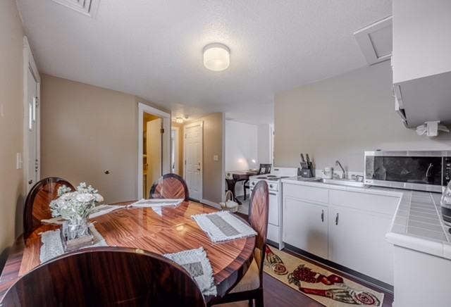 5 Mixville Rd #2 - Photo 2 of 15