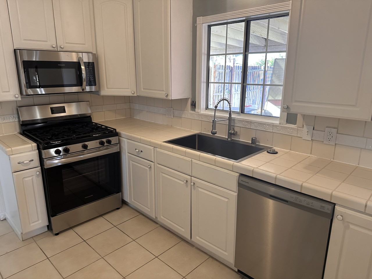 11900 Whippoorwill Ln #NA - Photo 3 of 19