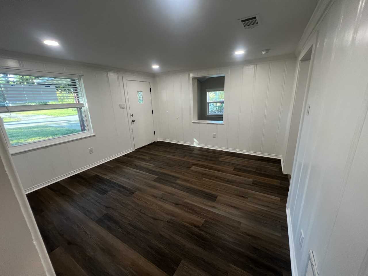 708 E Leonard St #NA - Photo 3 of 15