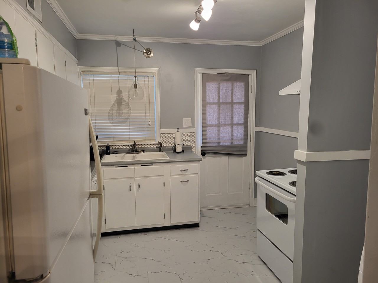 3588 Walnut Grove Rd #NA - Photo 3 of 7